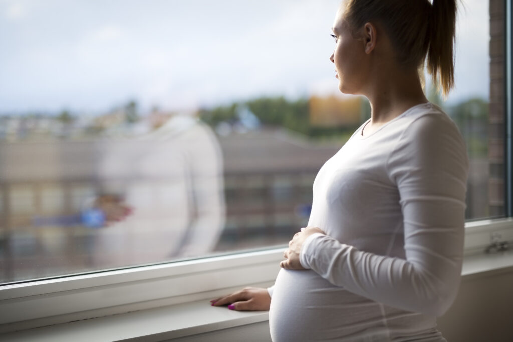 depressed pregnant woman inpatient mental health treatment spokane valley 