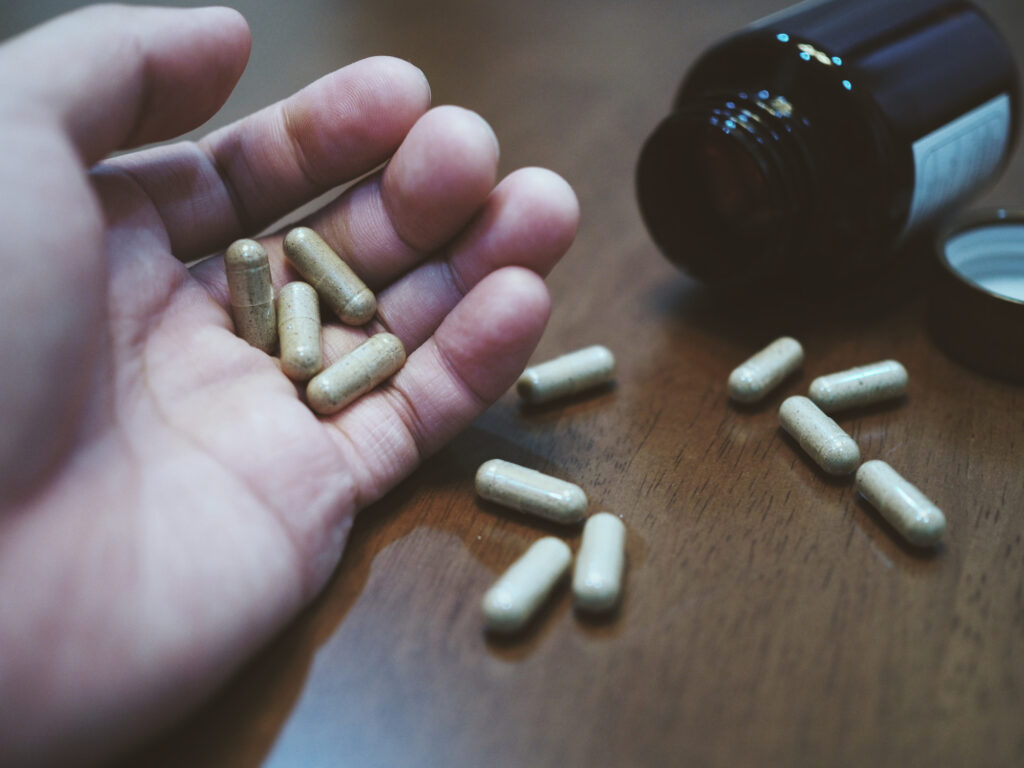 person holding pills rx medications mental health treatment in spokane valley washington